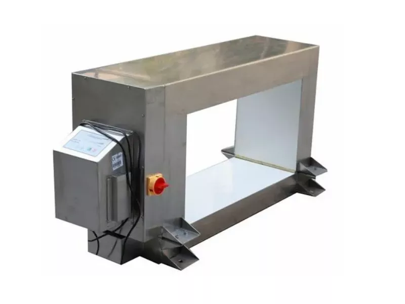 鉄除去装置はどのように水とミネラルの浄化効率を向上させるのですか?